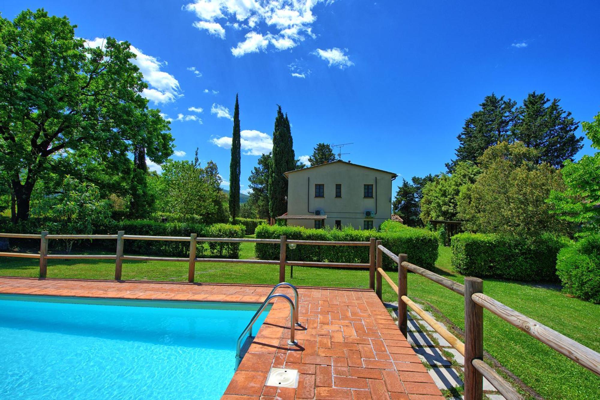 Villa Picchio By Posarellivillas Volterra Exterior foto